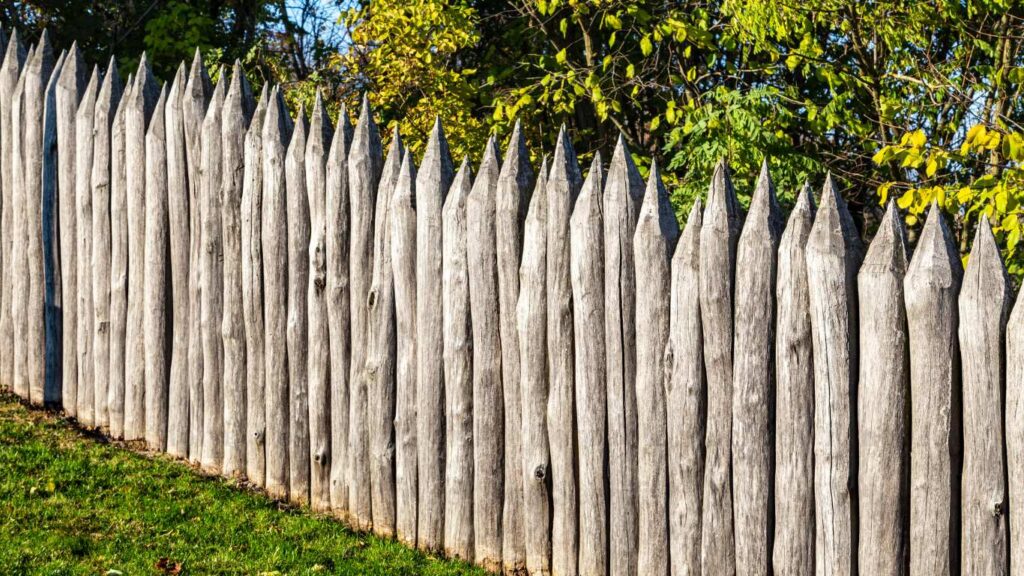  Stockade Fence